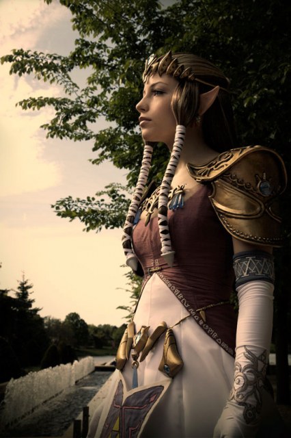 Stunning Twilight Princess Zelda cosplay | Stunning Twilight Princess Zelda cosplay |